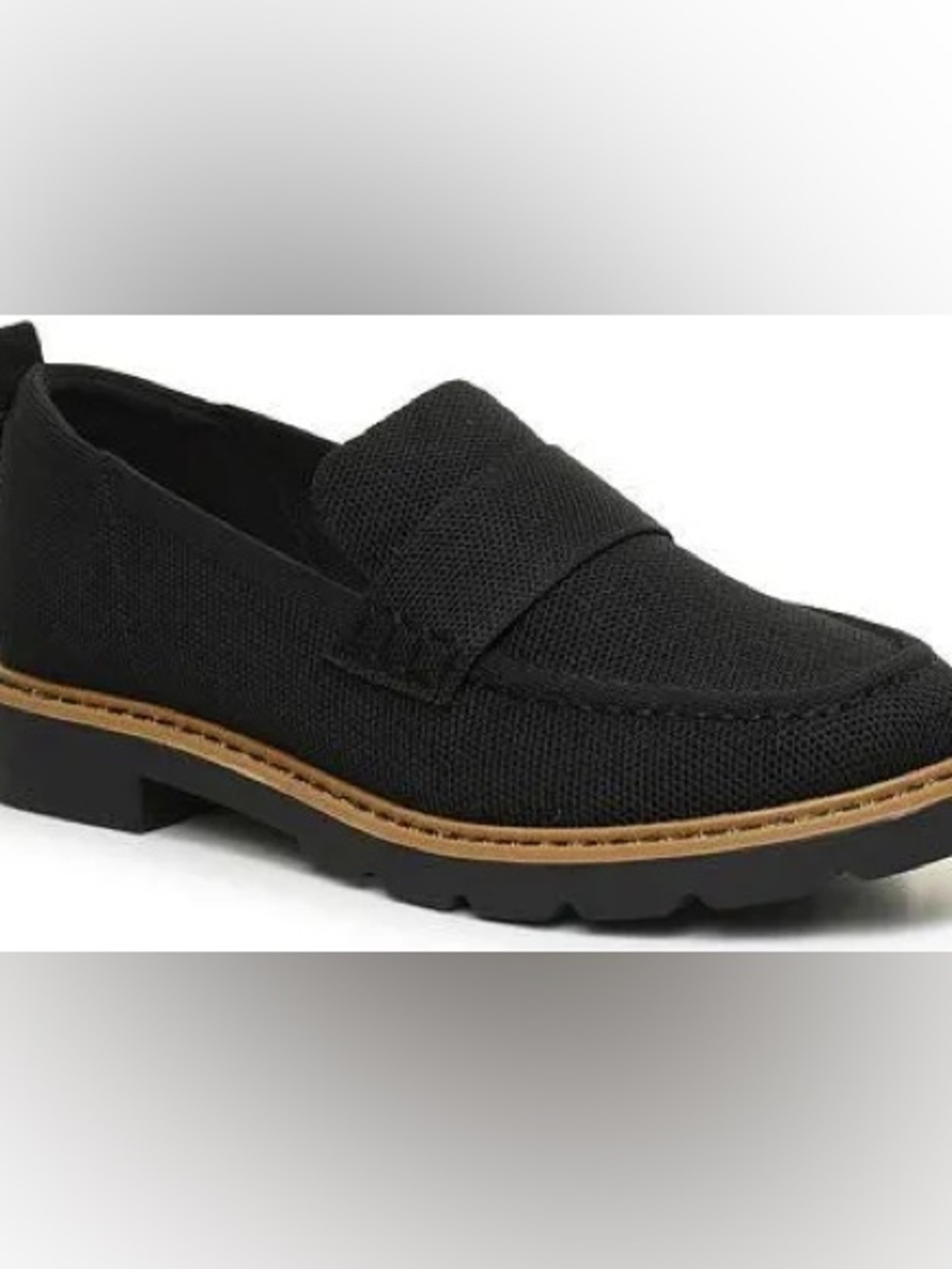 NWT In Box TARYN by TARYN ROSE Amy Round Memory Foam Loafers